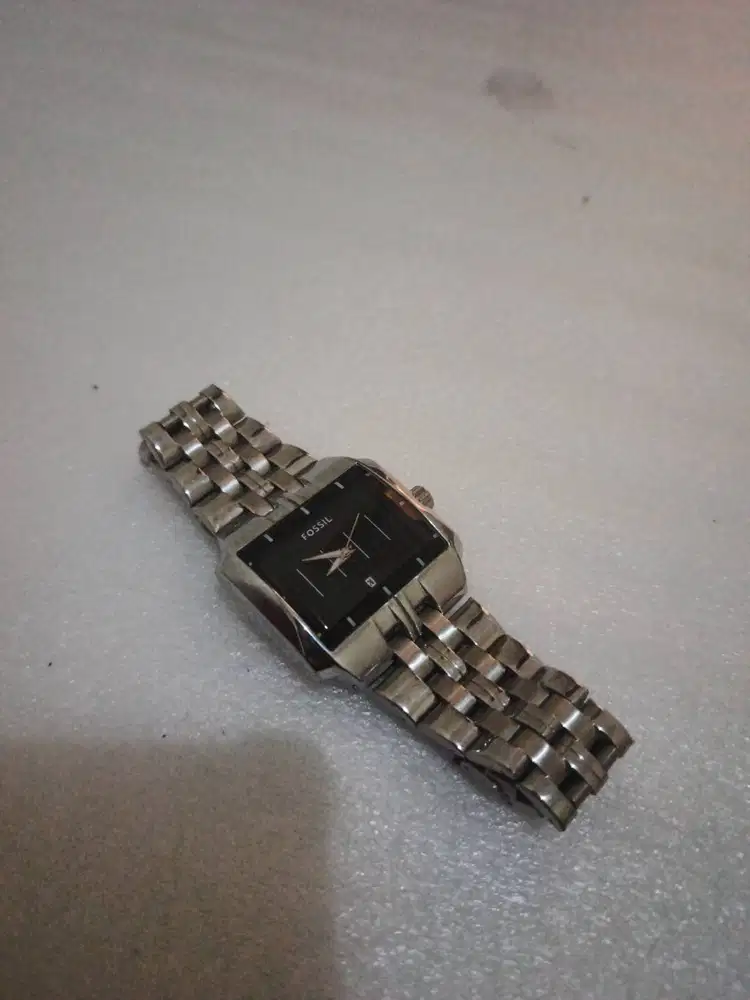 Jam tangan merek fossil code fs 4125bagus normal, kelengkapan jam saja