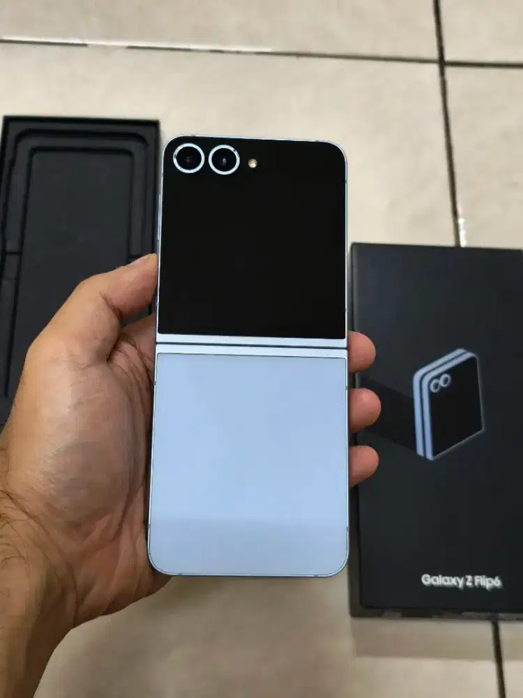 Samsung Galaxy Z Flip 6 12/256 GB Mulus Nominus