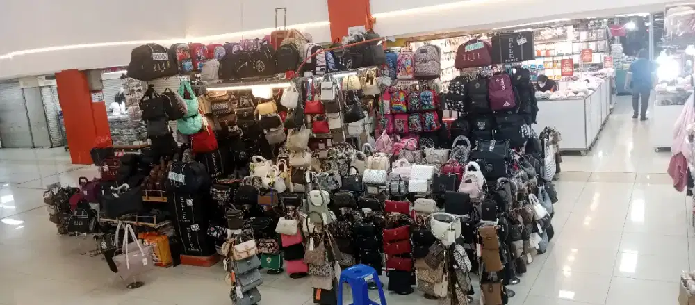 LOWONGAN KERJA KARYAWATI DI PASAR PAGI MANGGA DUA