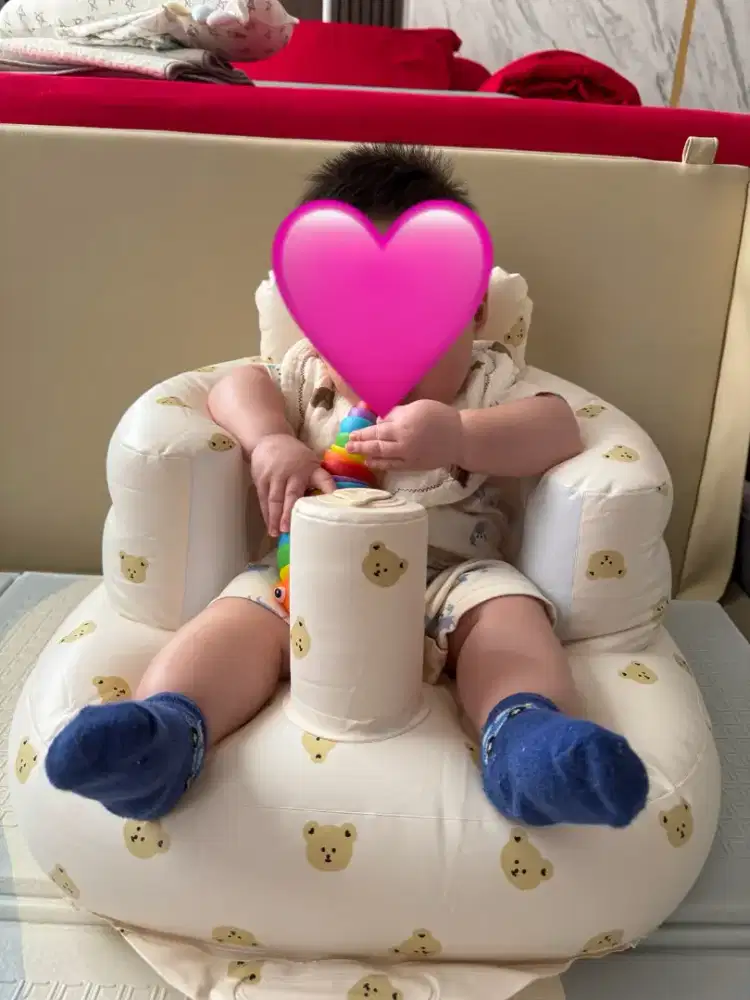 tempat duduk bayi