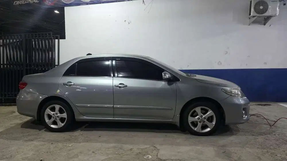 Altis 1.8G 2010