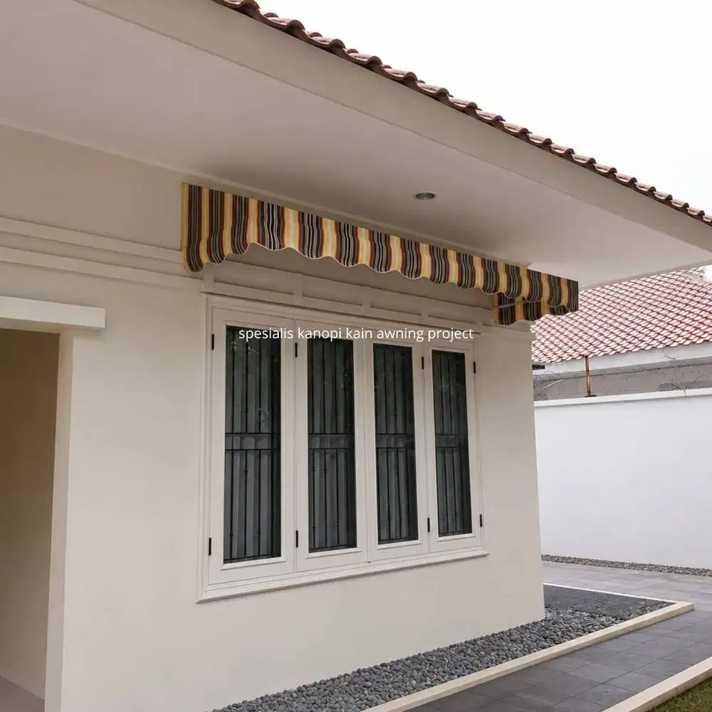 Awning Custom Sesuai Warna Bangunan