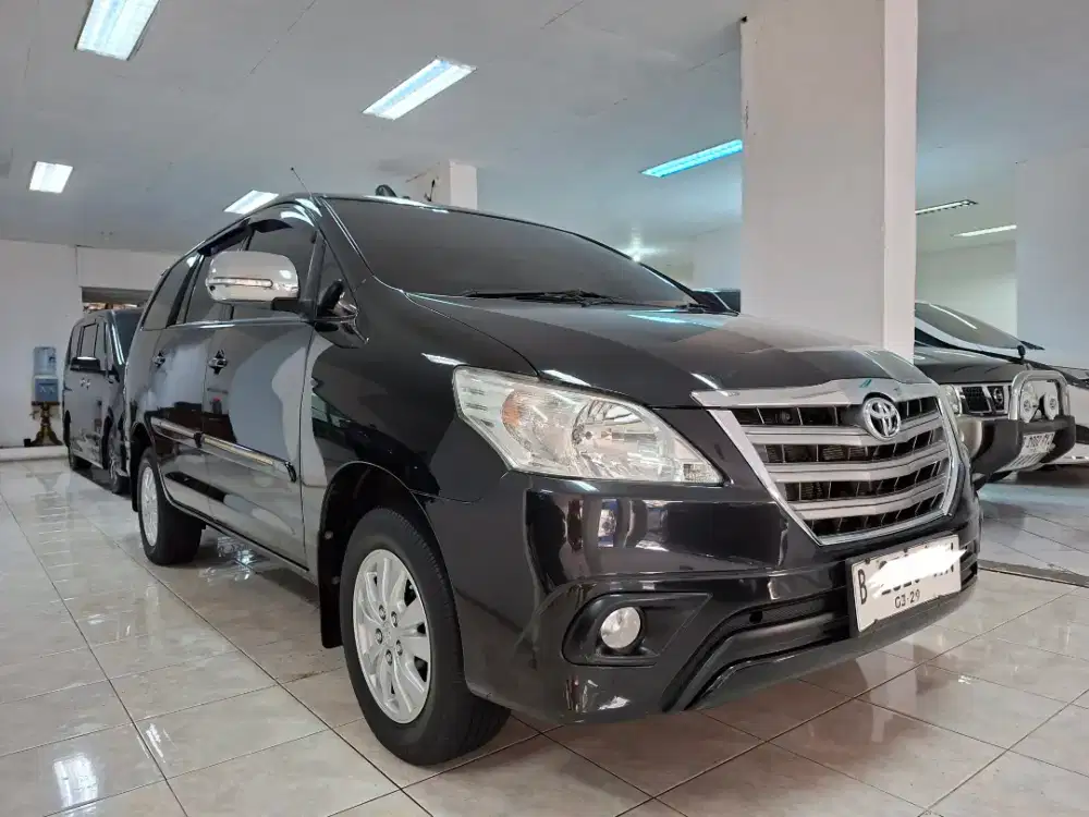 Toyota Kijang Innova G 2.0 automatic 2014