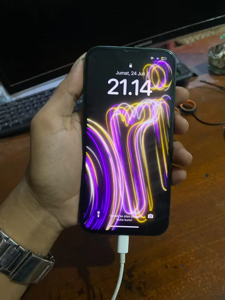 Iphone 13 garansi resmi 128 gb (green)