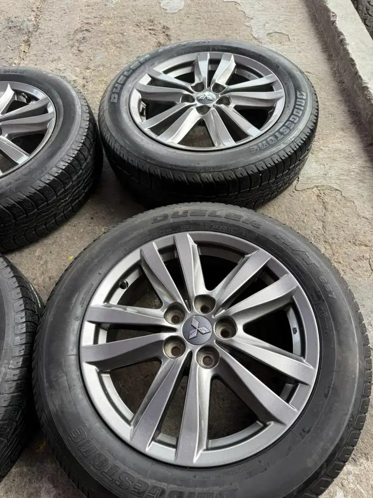 Velg Mitsubishi Outlander R.17 ori