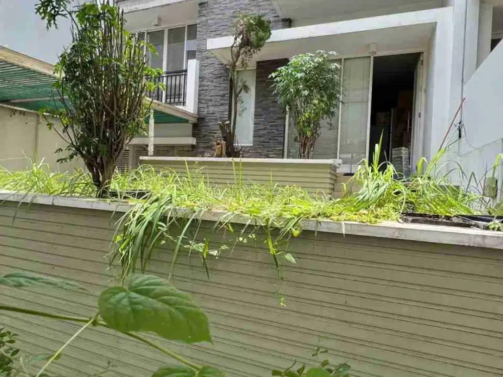PIK LAYAR PERMAI, DIJUAL RUMAH uk 8x15m2, SHM, harga bisa di kompromi