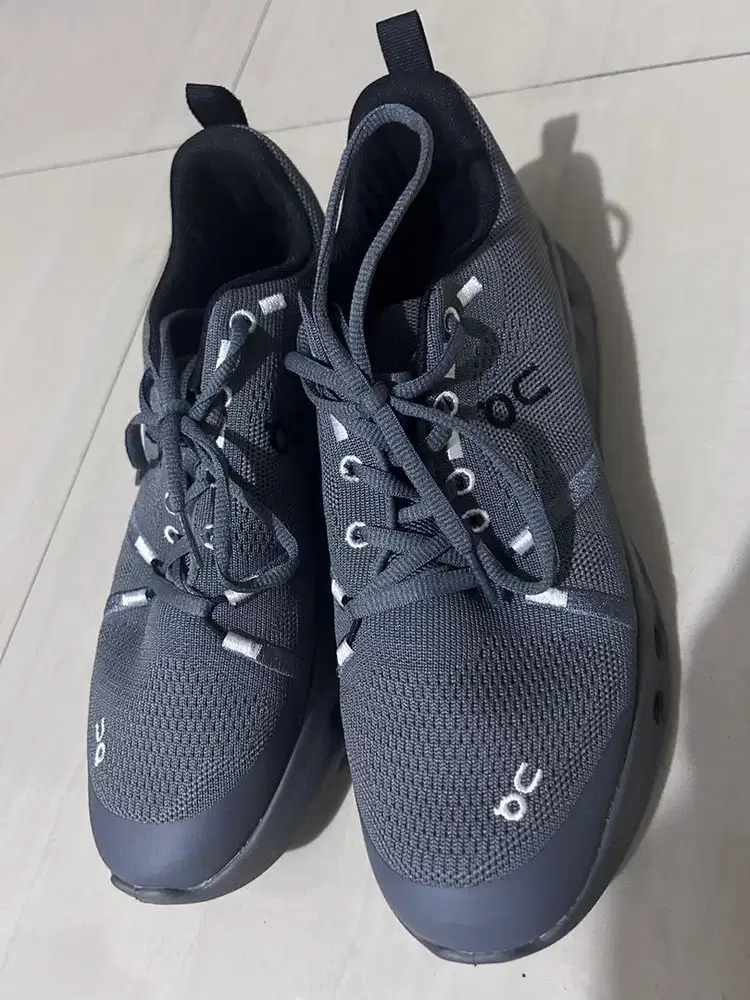 Sepatu OC preloved