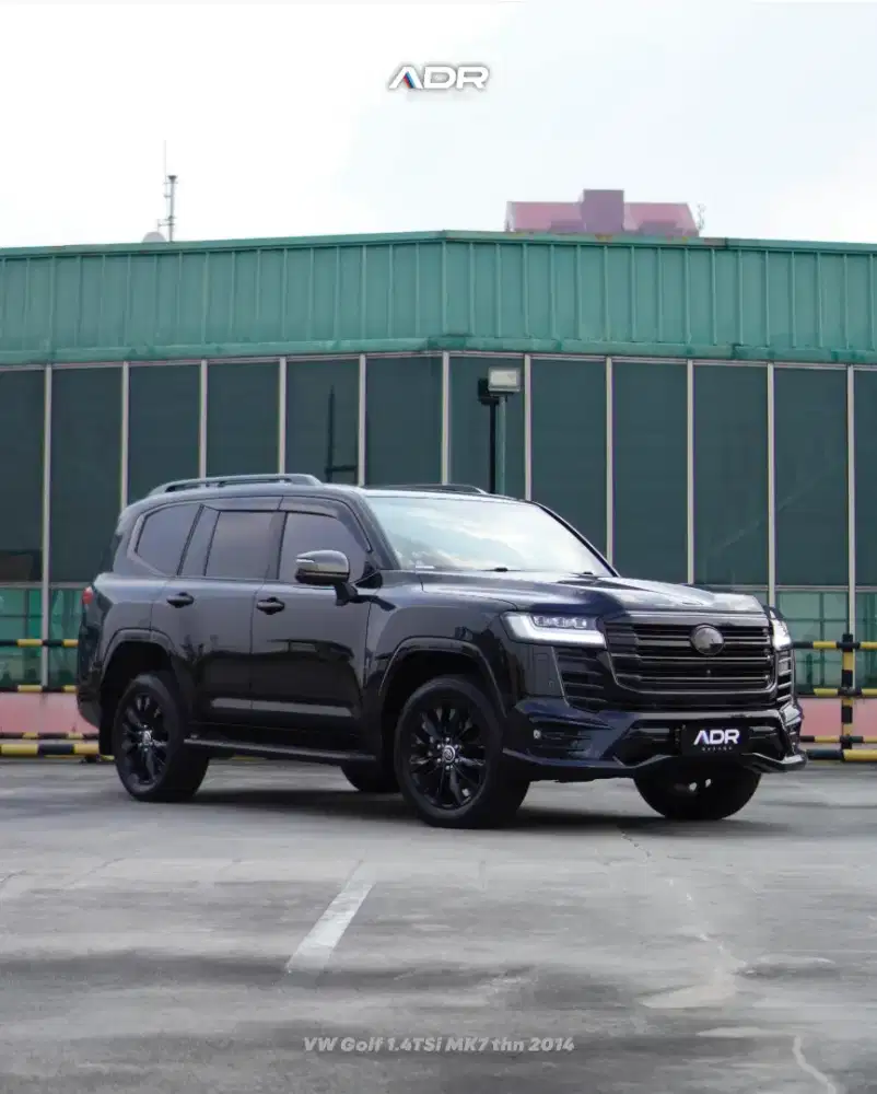 Toyota Land Cruiser 300 VX-R 2023