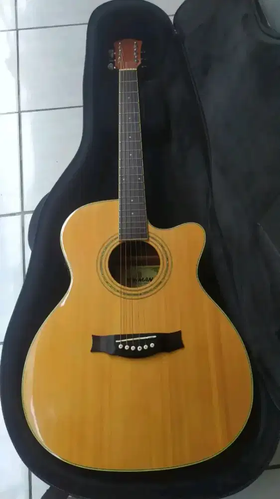 Gitar Akustik Elektrik  NOHMAN KM 200 OMC