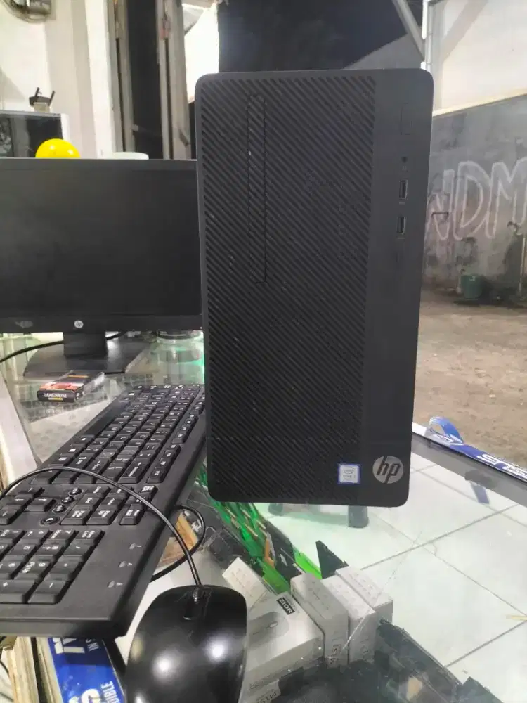 PC  HP desktop pro core i3 gen 7 ddr4 + monitor 22 inch
