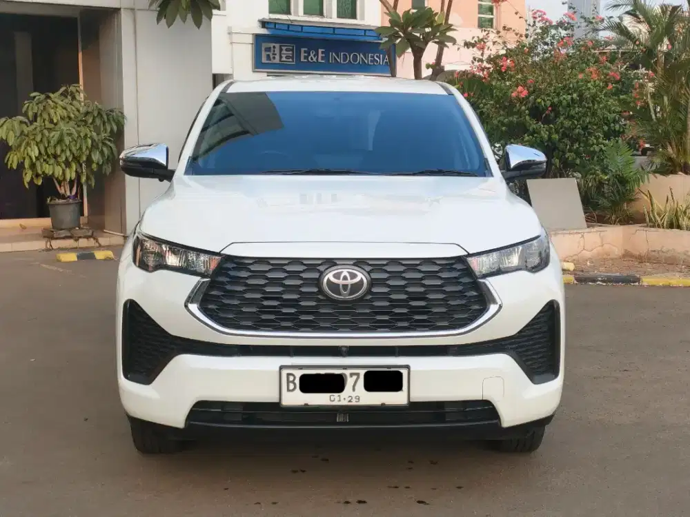 Innova Zenix G CVT 2024 Matic Gress LIKE NEW ISTIMEWA