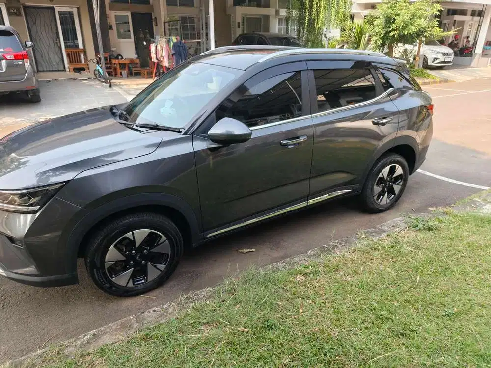 Wuling Alvez 2023 EX AT Bensin