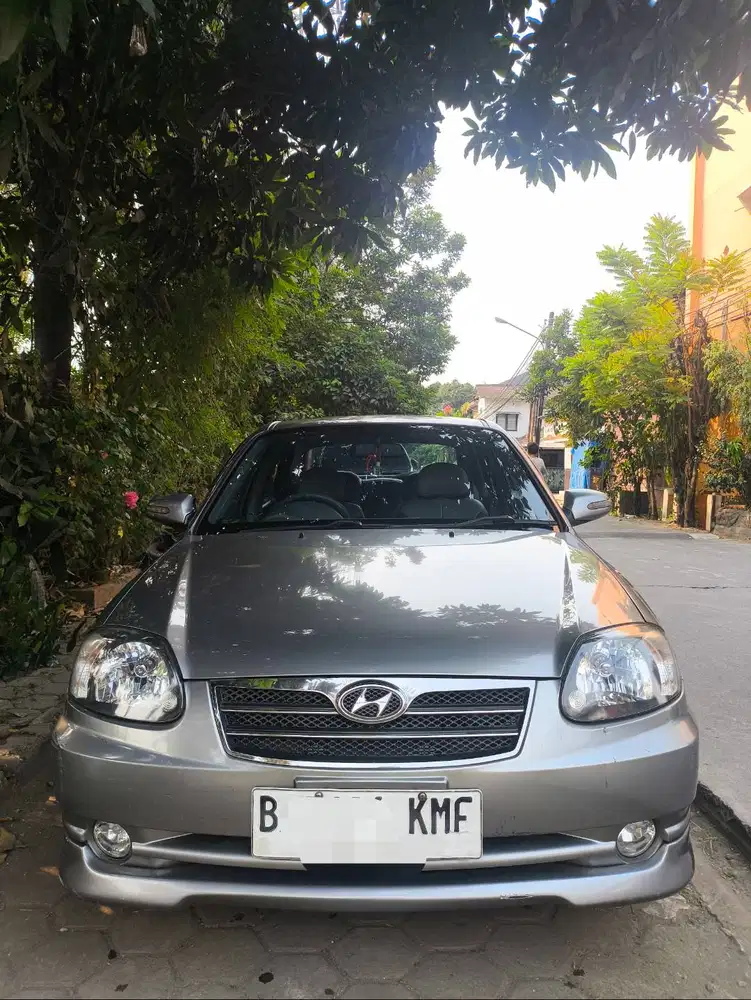 hyundai avega 2012