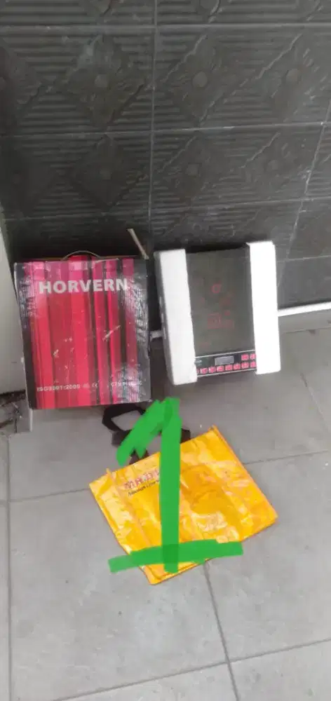 Di jual murah meriah kompor listrik  untuk di pakai di kost,rumah