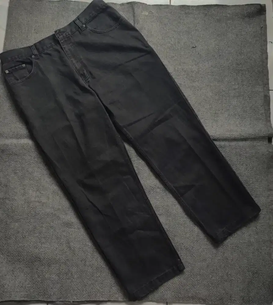 CELANA LEVIS EDWIN ORIGINAL