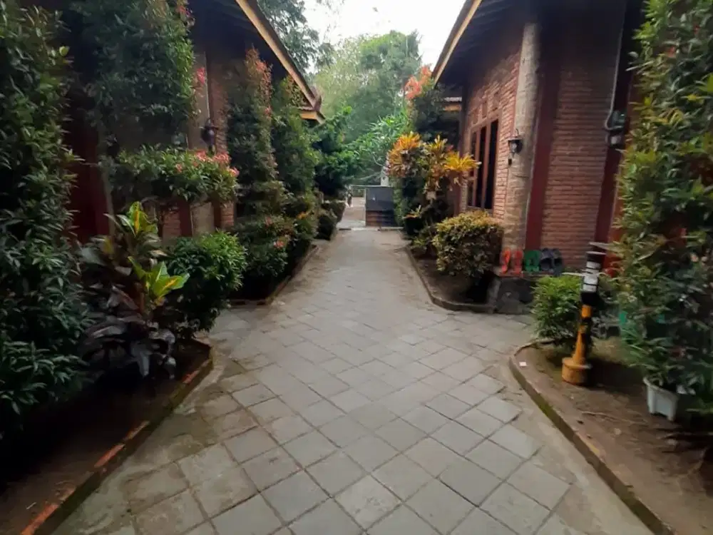 Resto Villa Joglo Kaliurang dekat Taman Wisata Kaliurang