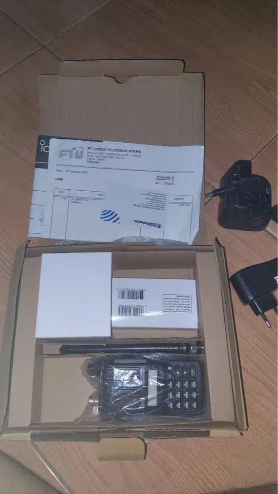 JUAL LIMBAH HT ICOM V80 MATI