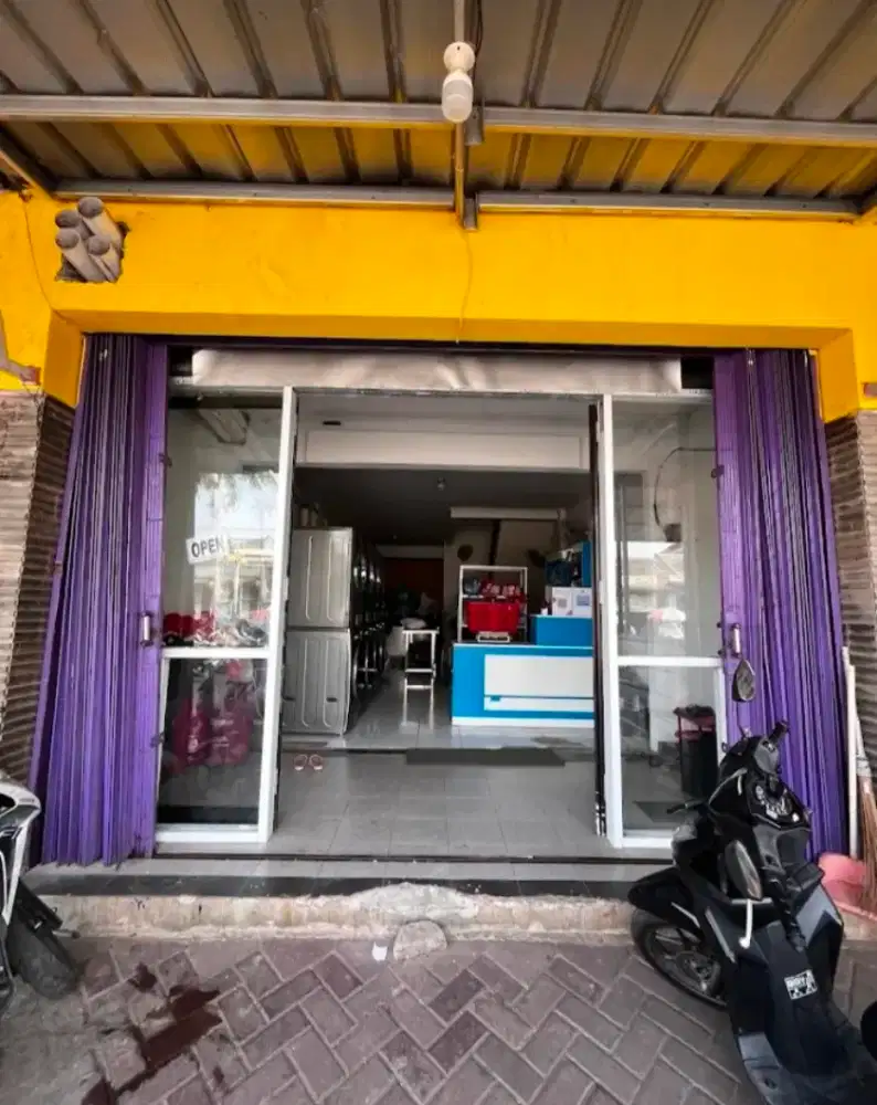 Karyawan Laundry