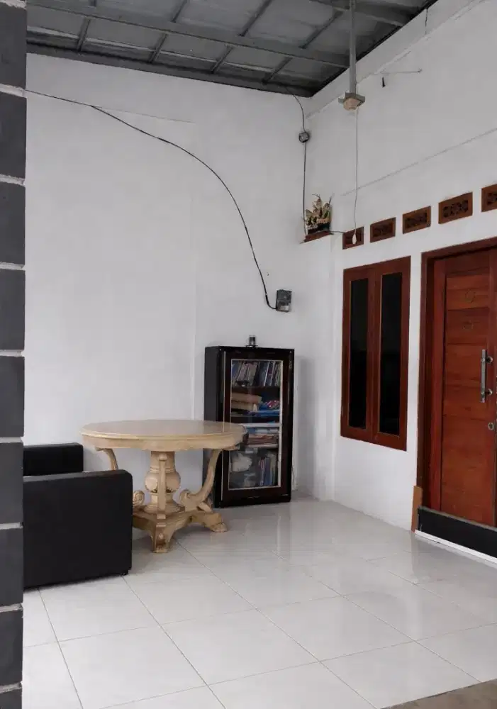 JUAL CEPAT RUMAH PRIBADI 2 LANTAI – SIAP HUNI