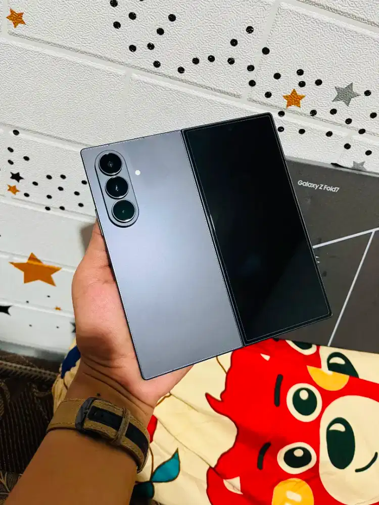 Samsung z fold 7 12/512 GB