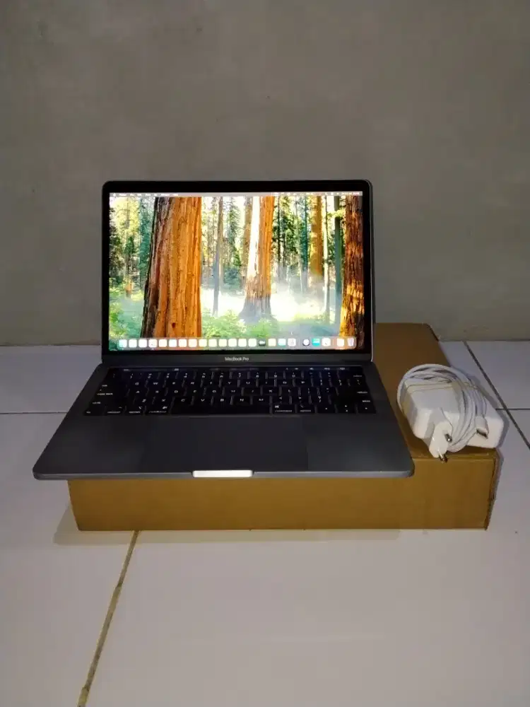 Macbook Pro 2019 16/256 4 Port C & TouchBar Warna Space Grey