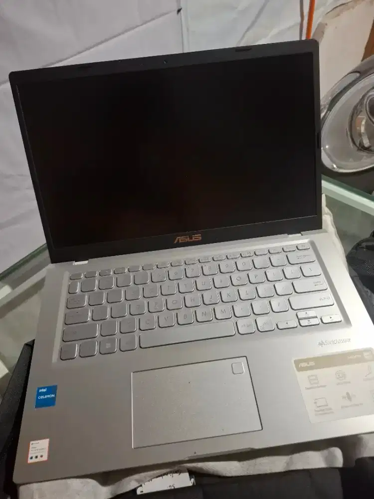 Asus vivobook X415KA