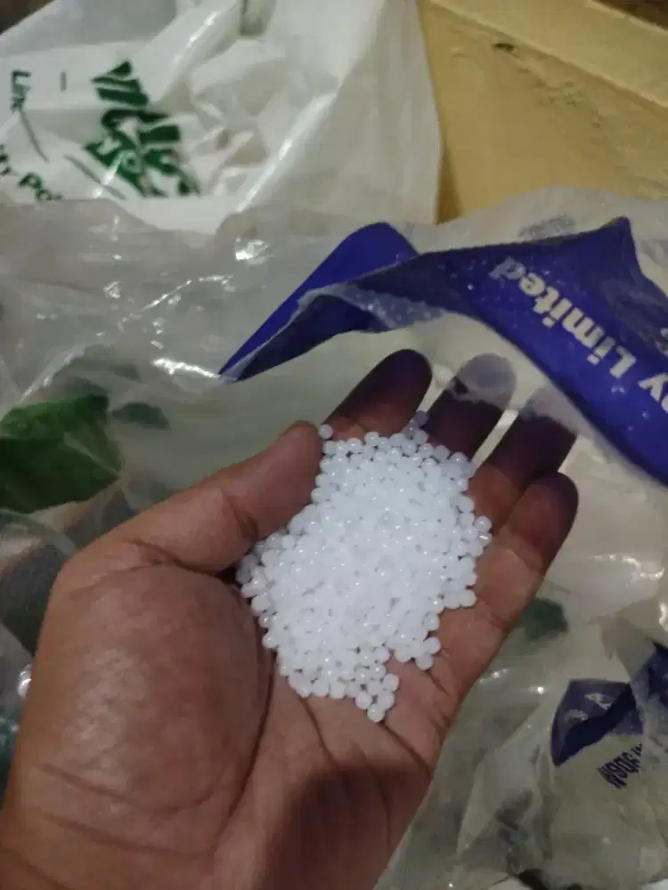 BIJI PLASTIK Untuk produksi