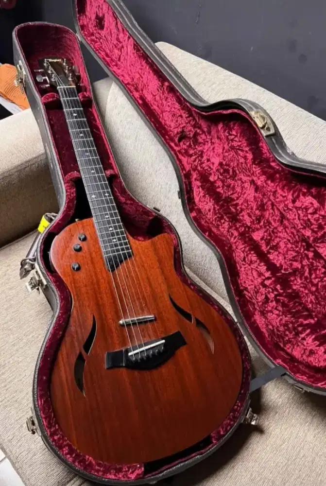 Gitar taylor T5z classic made in USA lengkap Hardcase