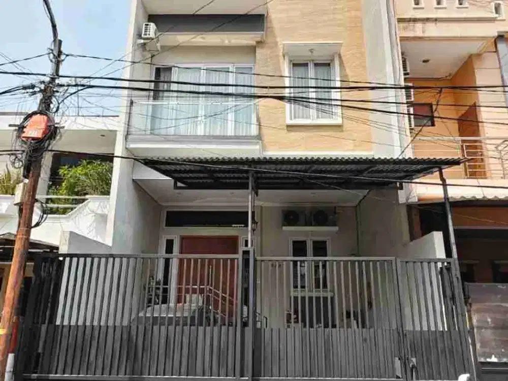 Rumah Cantik 3 Lantai Minimalis @ Sunter Agung Jual Cepat