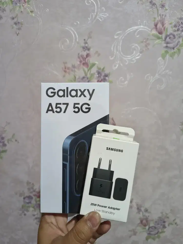 SAMSUNG A57 5G 8/256 BARU SEGEL SEIN FREE ADAPTOR