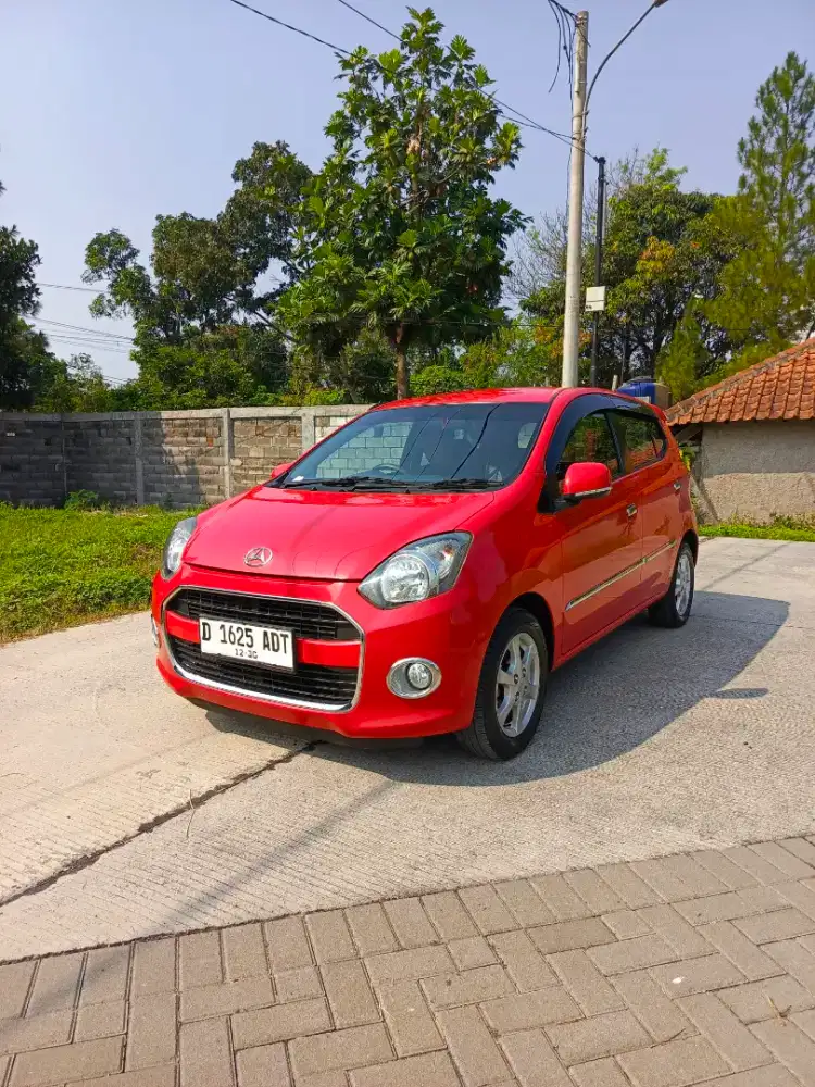 Ayla X 1.0 manual 2015 red low km