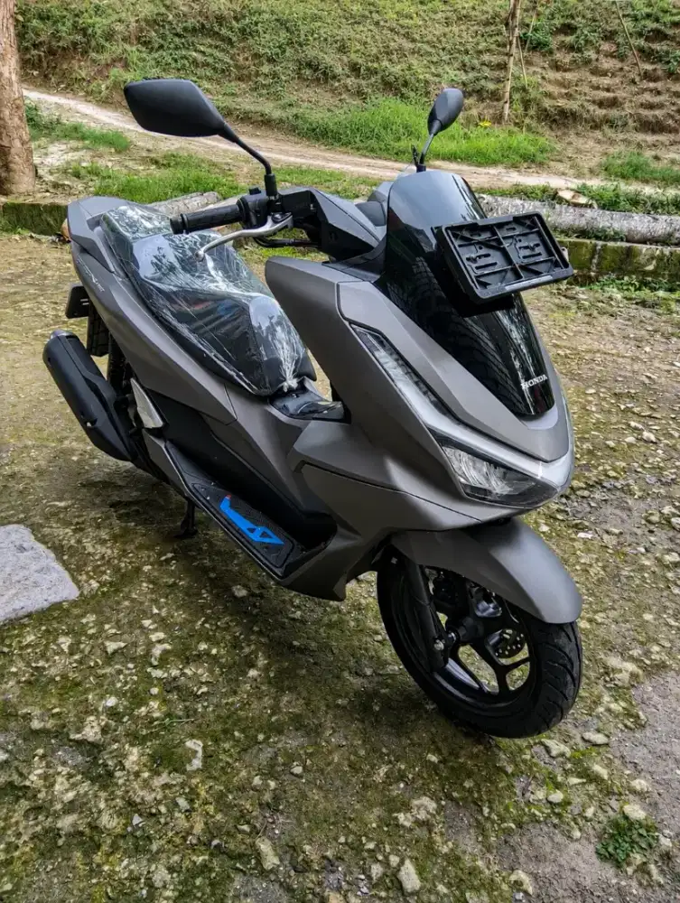 HONDA PCX 160 CBS SILVER