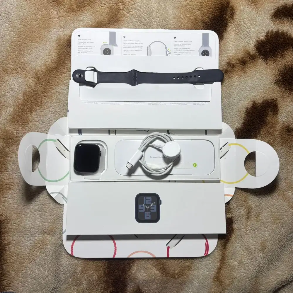 Apple Watch SE Gen 2 (44mm) - Midnight