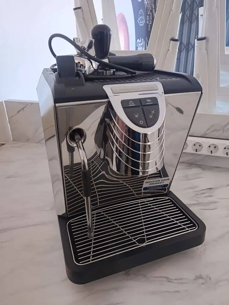 Nuova Simonelli Oscar 2 Second (Pemakaian 1 Tahun, Eks Outlet Sepi)