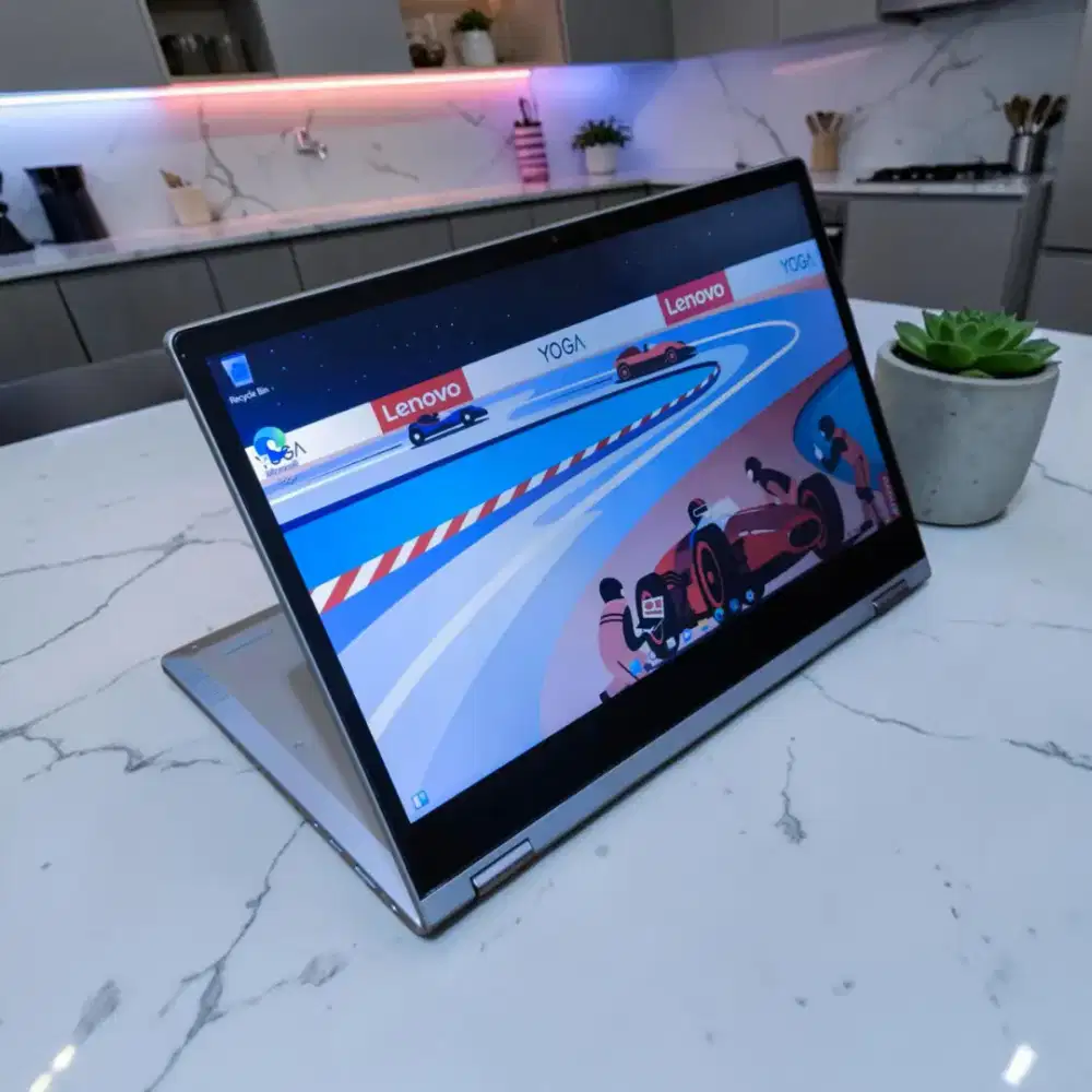 LAPTOP LENOVO IP YOGA TOUCHSCREEN DUAL VGA Body SLIM