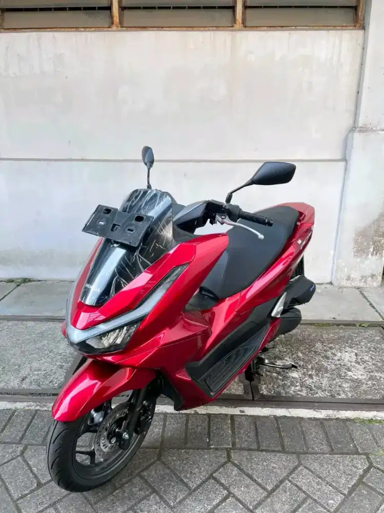 HONDA PCX 160 CBS MERAH