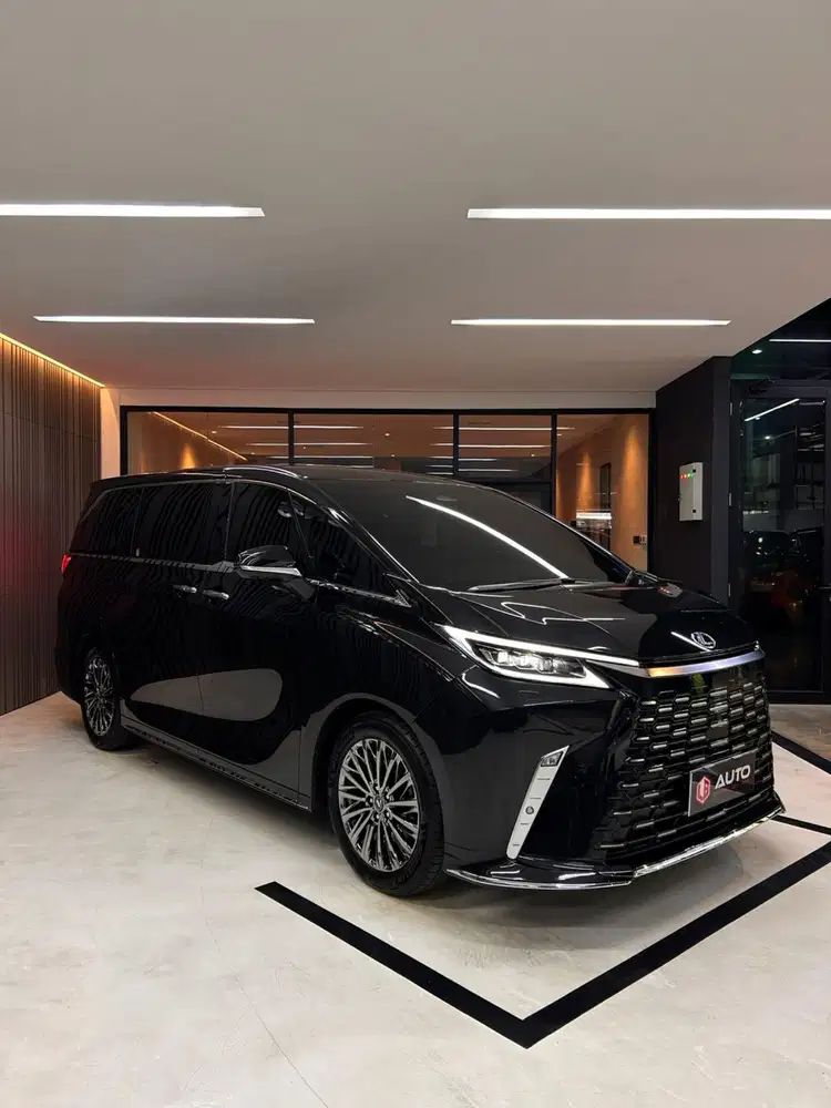 Lexus LM350 Hybrid LM350H 2025 Hitam 7-Seater Km20rb Nik 2024 B471ABF