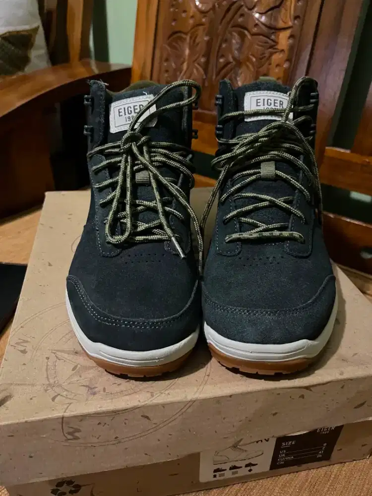 Dijual sepatu eiger