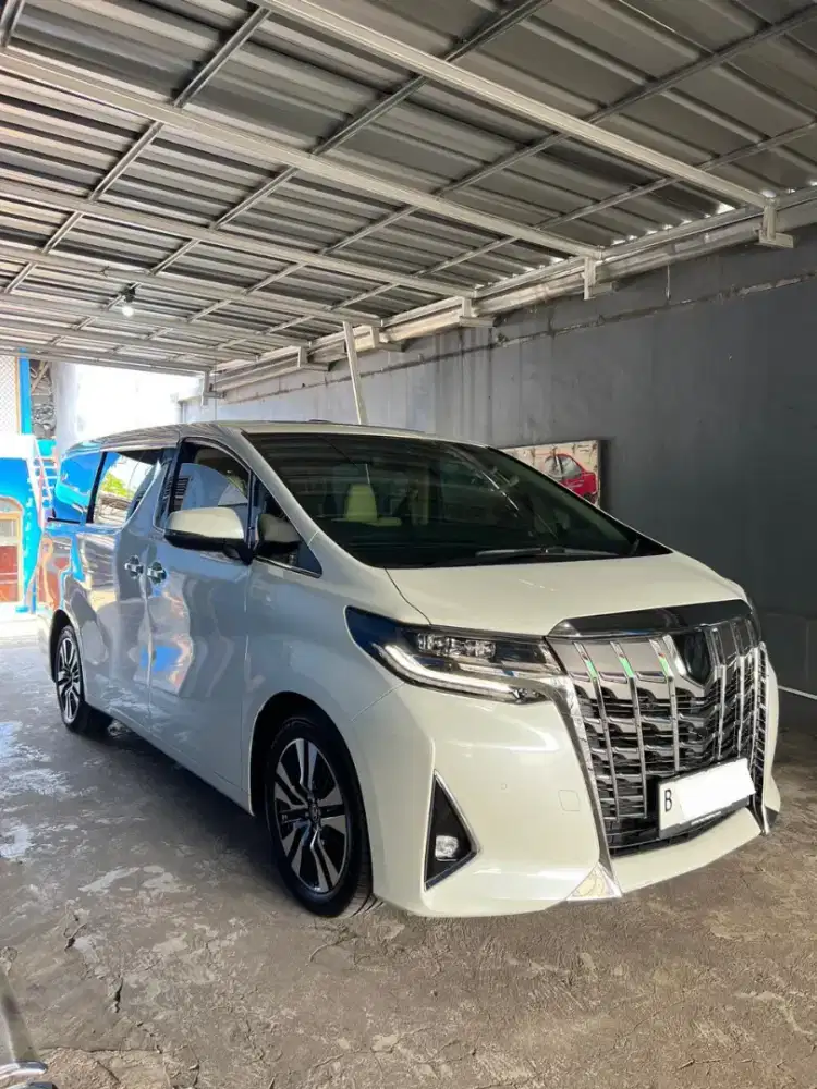 TOYOTA ALPHARD G 2.5 2022