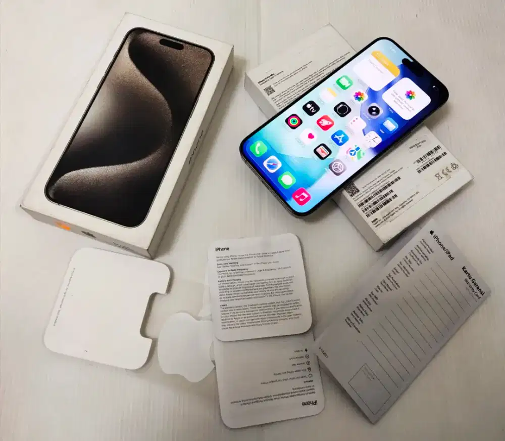 iPhone 15pro max 256GB iBox