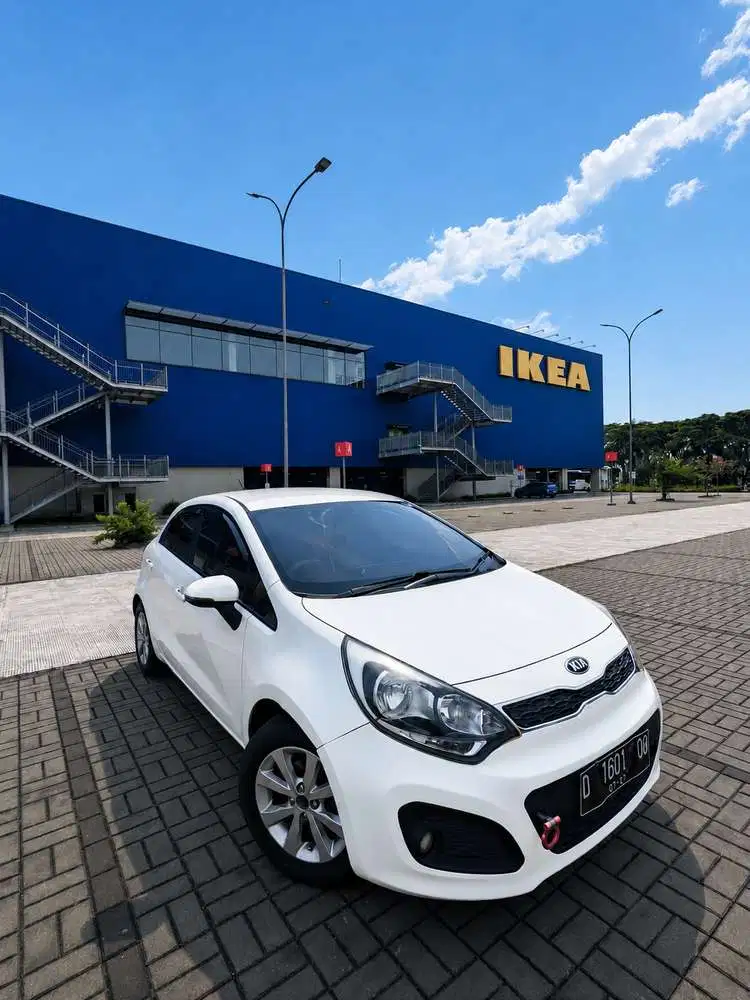 Kia Rio 2012 Bensin