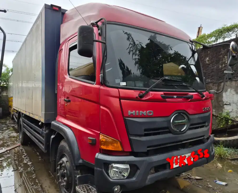 Hino Lohan 500 FG 235 TI 4×2 BoxBesi Long Bio Solar Euro2 Turbo Fuso