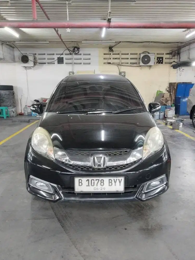 Honda Mobilio 1.5 E Prestige AT 2014 Hitam, KM 90rb (Tdp 18jt)