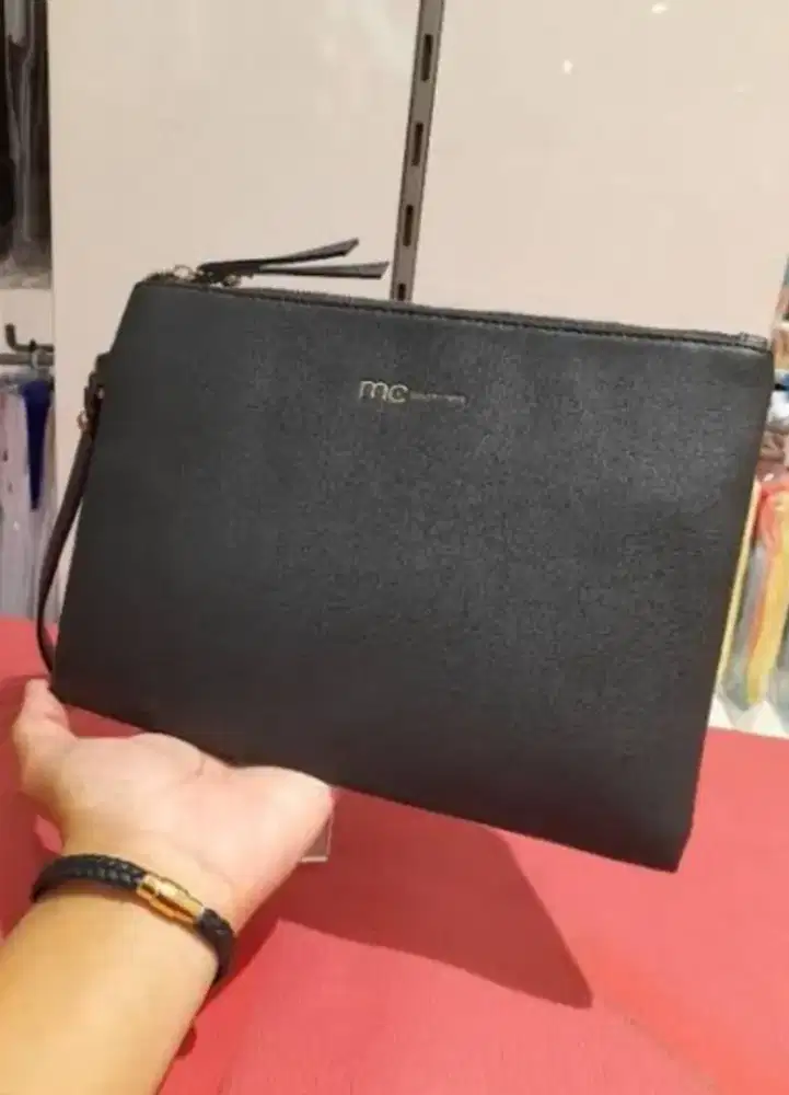 Tas perempuan tangan