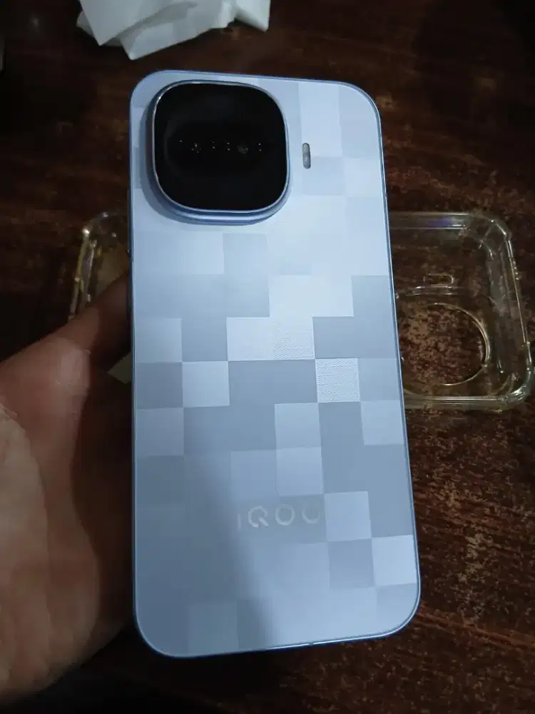 iQOO 15R 8/256Gb