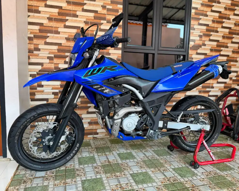 Yamaha wr 155 tahun 2023 supermoto