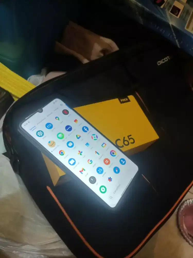 Xiomi Poco c65 ram 6/128 normal semua nya msh original semua nya lkp