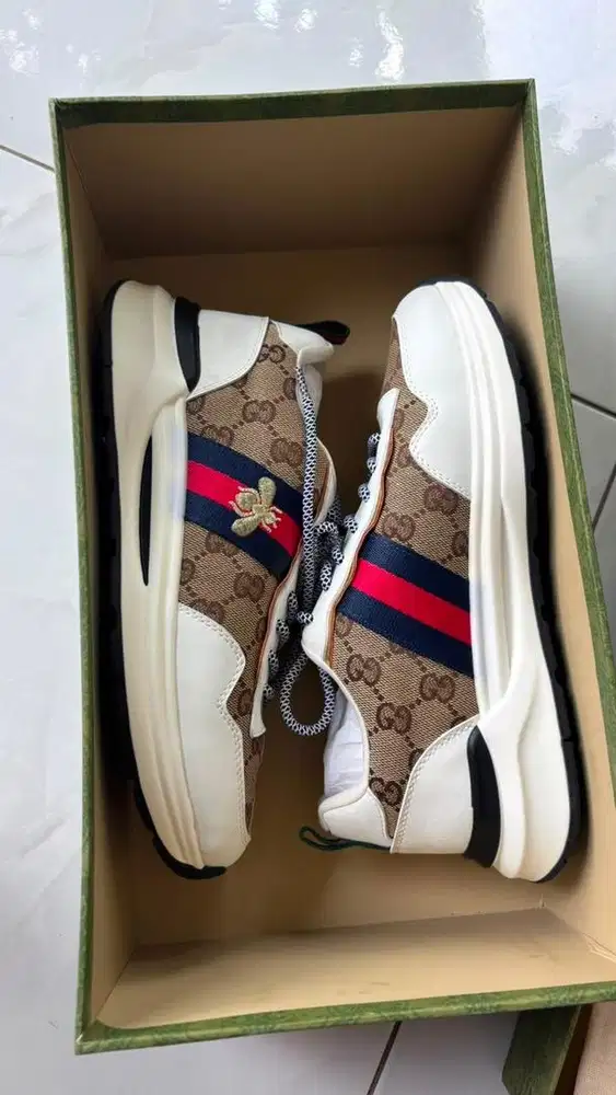 Sepatu Gucci Rhyton Preloved