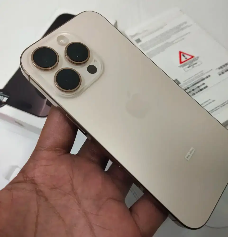 iPhone 16pro 128GB iBox