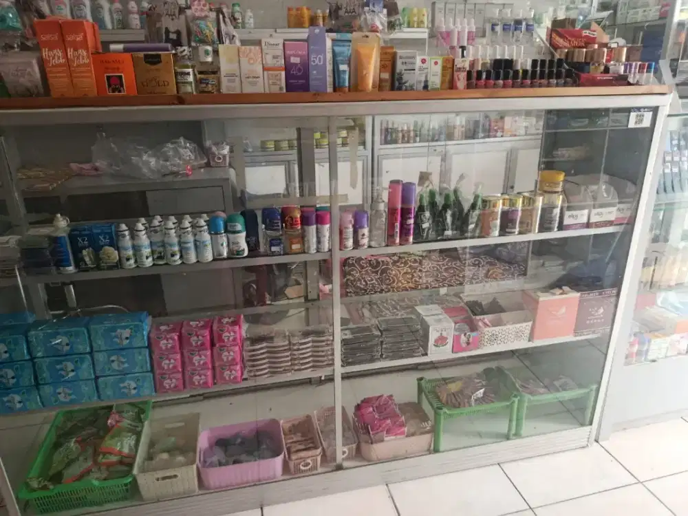 Etalase UK 2 mtr